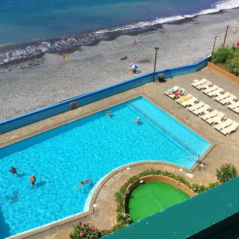 Apartment With 3 Bedrooms in Funchal, With Wonderful sea View, Shared Pool, Furnished Terrace - 50 m From the Beach