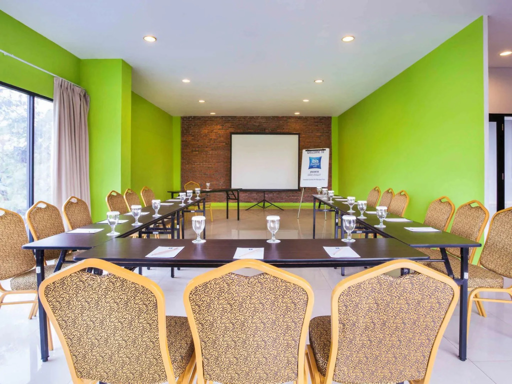 Mercure Jakarta Grogol