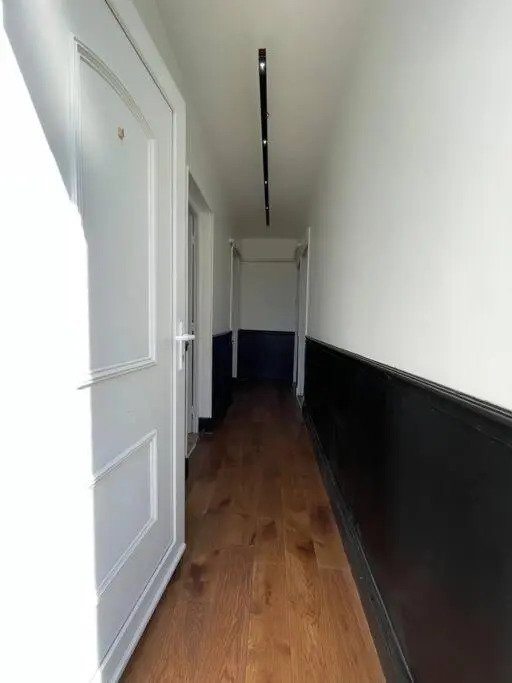 Superbe appartement rénové avec parking gratuit