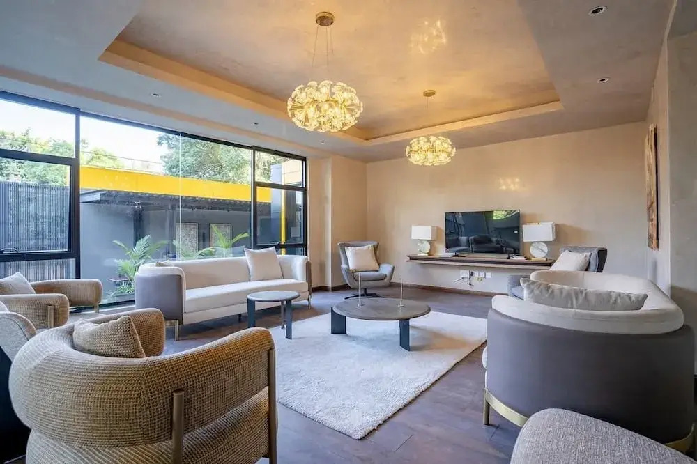 Lux Suites Wilma Towers Kilimani