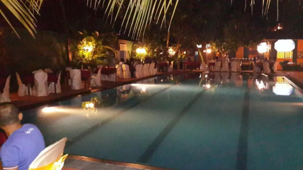 Grand Camellia Hotel