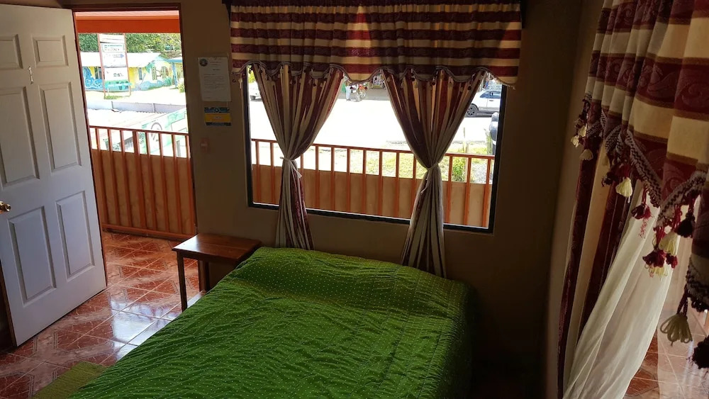 Hotel Los Volcanes Río Celeste