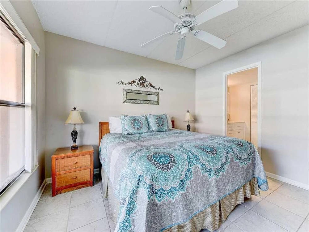 Sea Place 14158
