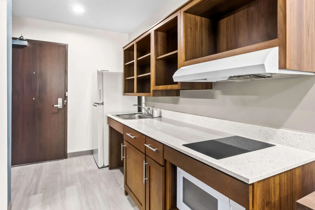 WoodSpring Suites South Houston Hobby