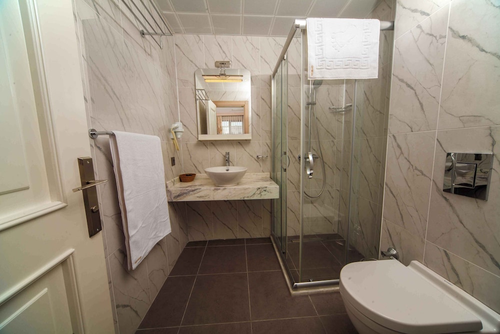 Istanbul Old City Beyazid Belmond Hotel