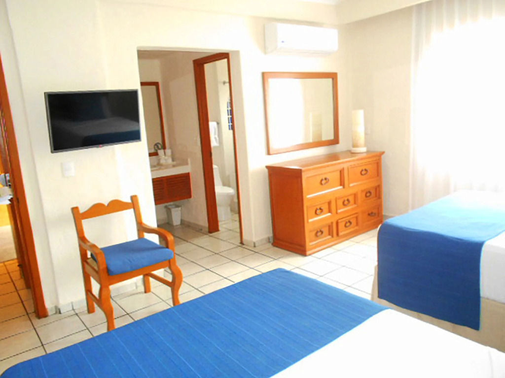 Park Royal Homestay Los Tules.