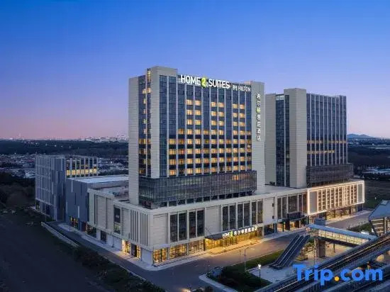 Qingdao West Coast Hilton Homewood Hotel