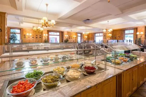 Boutique Hotel Engadinerhof - A Home for Generations