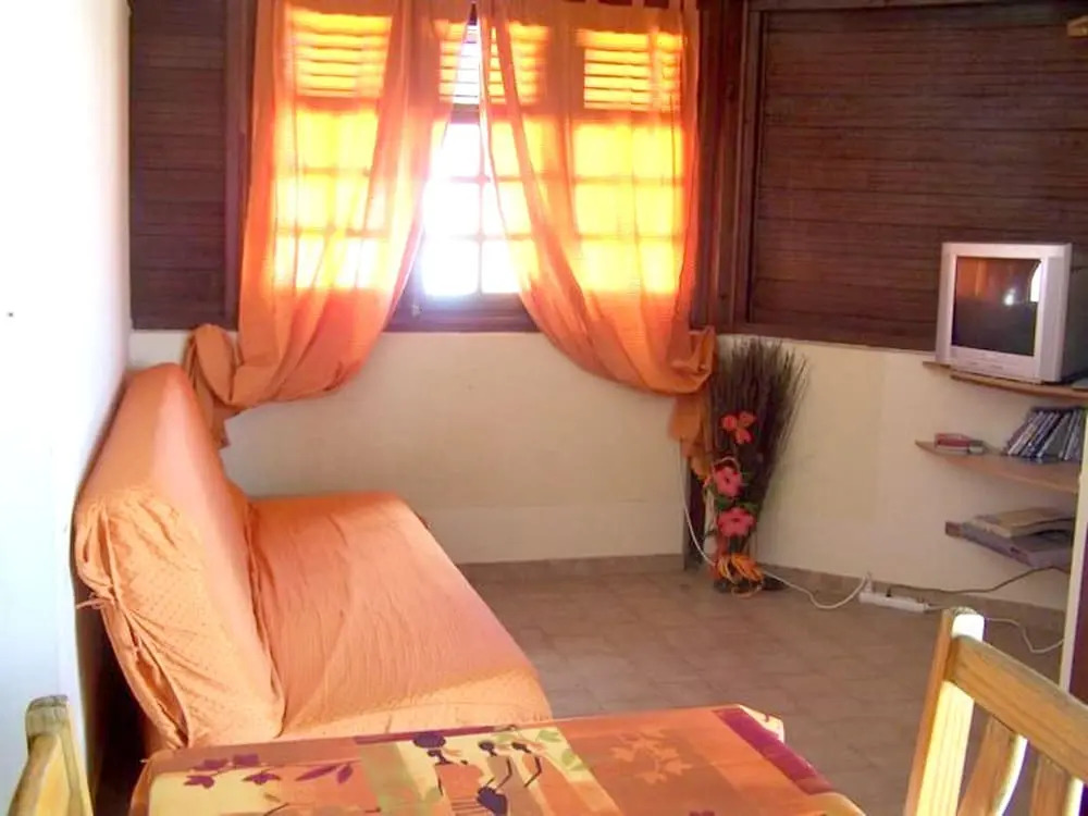 Bungalow With 2 Bedrooms in Sainte-anne, With Wonderful sea View, Priv