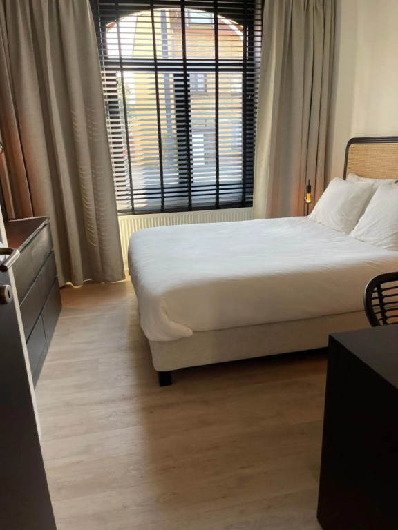 Unique luxury apartment with cosy garden!