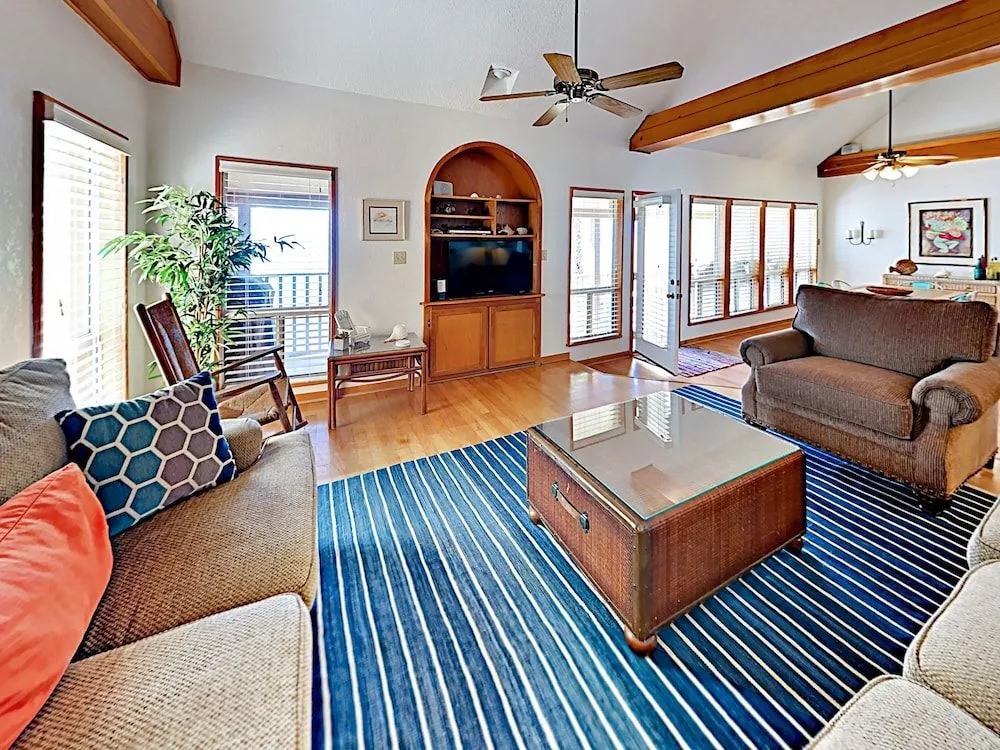 West Red Snapper #114 - 3 Br Condo