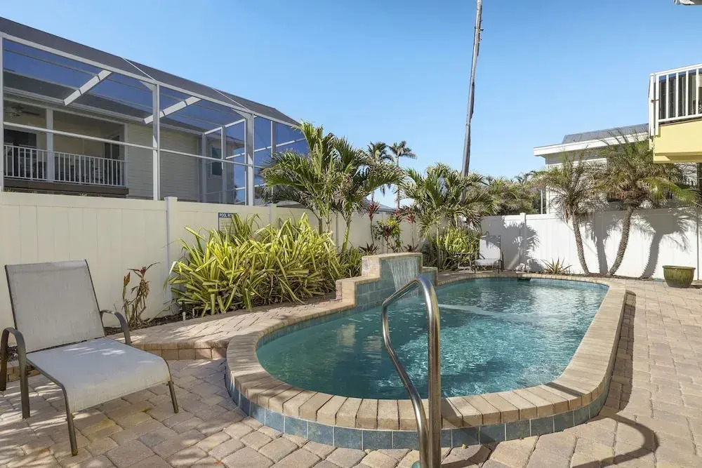 241 Oasis Pearl: 3br Pool Home! 3 Bedroom Home