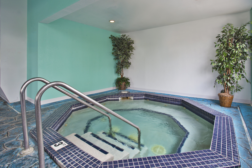 Holiday Inn Express Mackinaw City by IHG