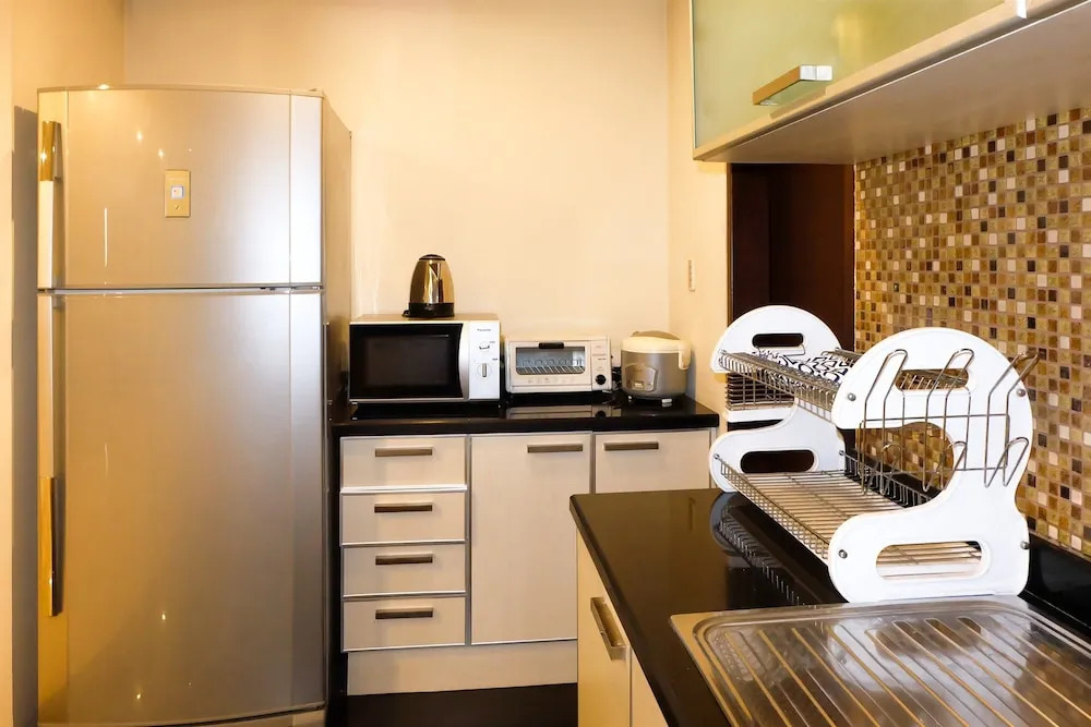 2 Bedroom Park Royale By Travelio
