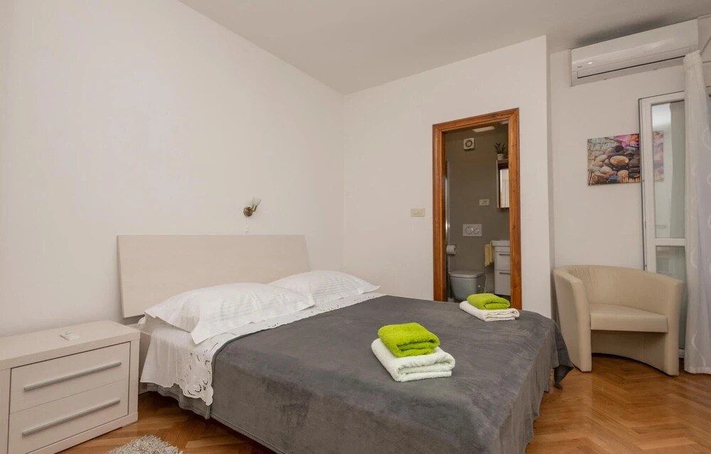Stunning Home In Makarska