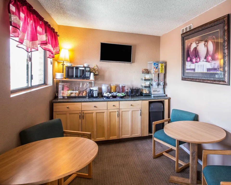 Value Lodge Inn
