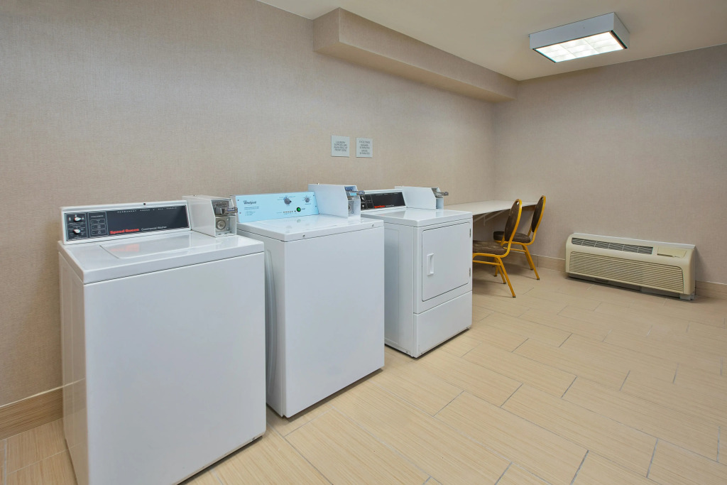 Hampton Inn and Suites St. Cloud