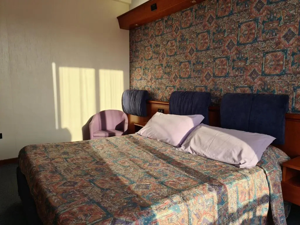 Hotel Sabra