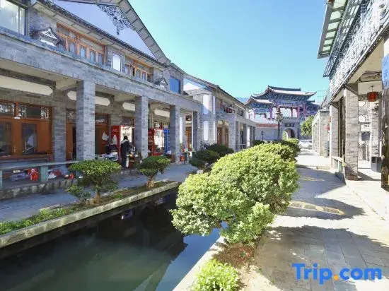 Songtu Villa (Dali Ancient City Yang Liping Grand Theater Store)