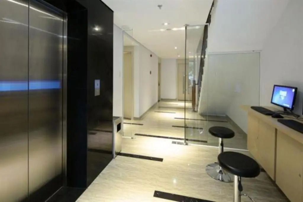 Tristar Hotel