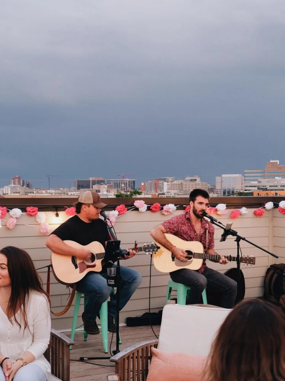 Ech3 - Hangout Suite on the Roof With Incredible Skyline Views!