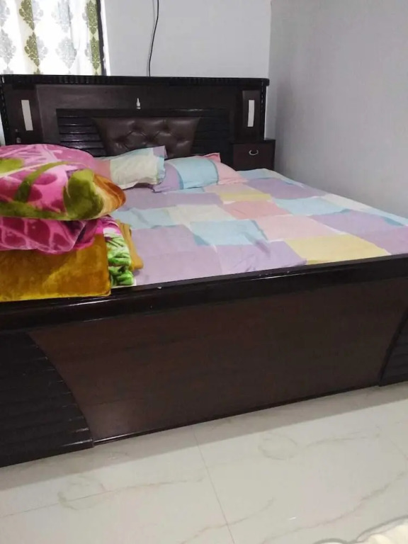 Hari Guest House by OYO Rooms
