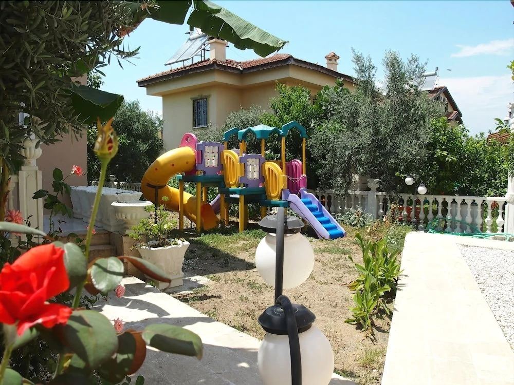 ÖZCEM APART HOTEL FETHİYE