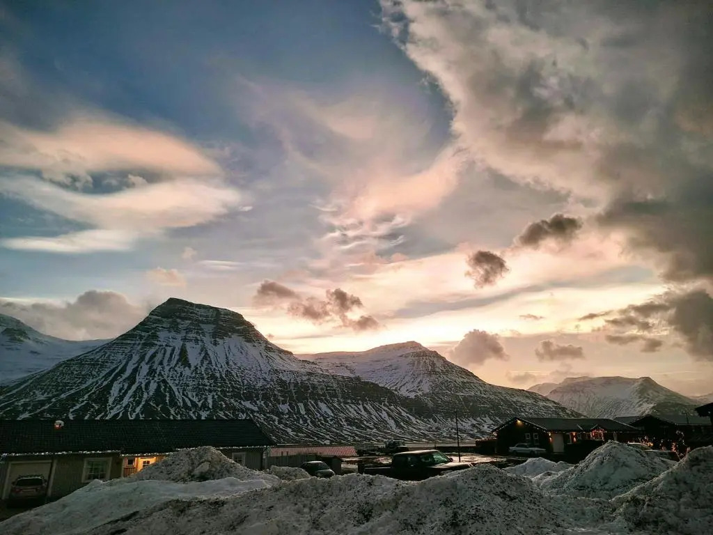 Reydarfjordur Apartment