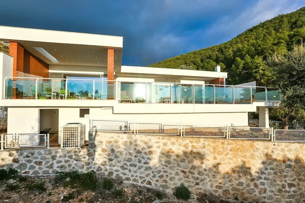 Villa Best