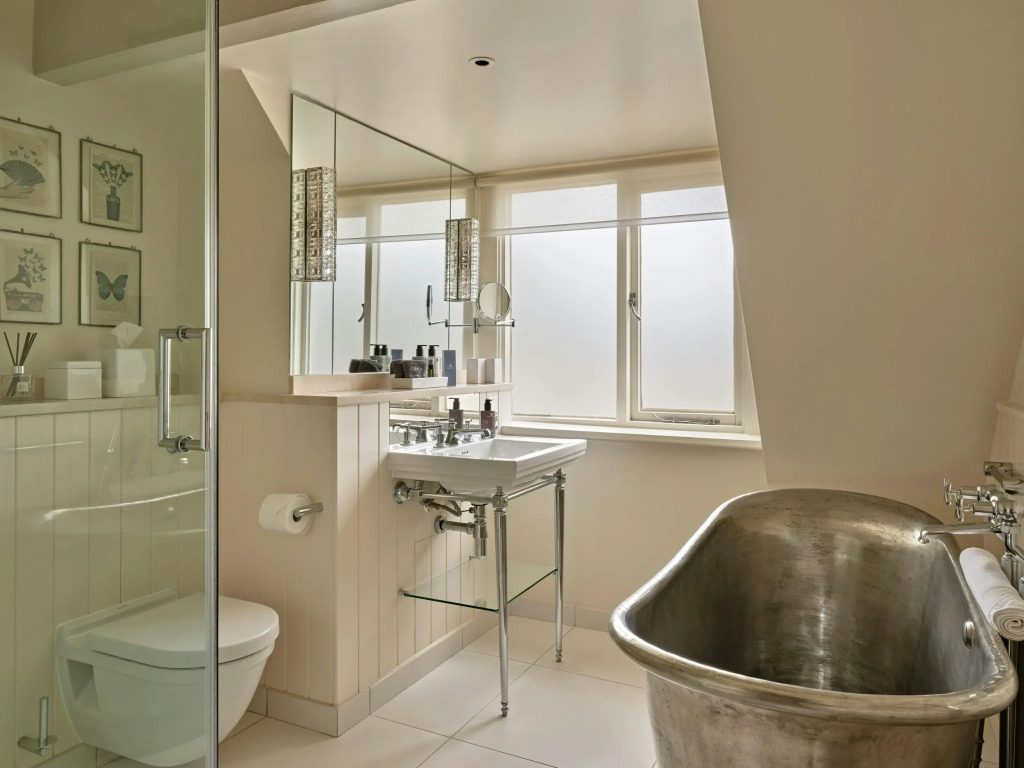 Dormy House Hotel