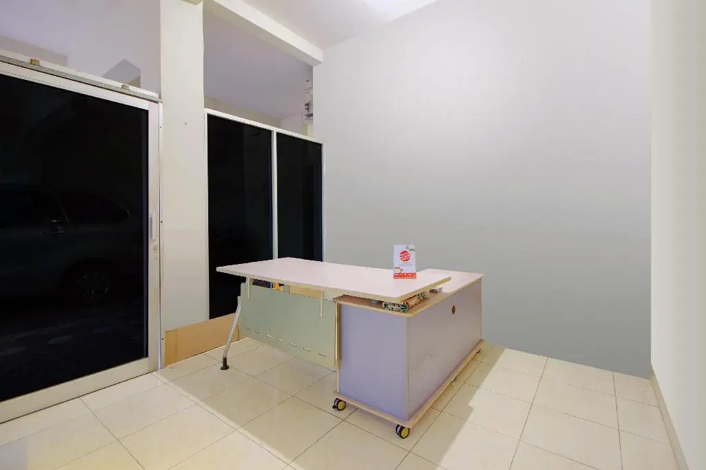OYO 3083 D Kost 3 Syariah