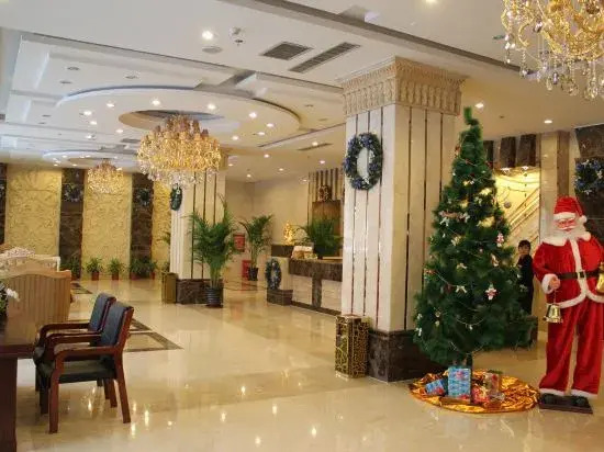 Universal House Haiyi Hotel