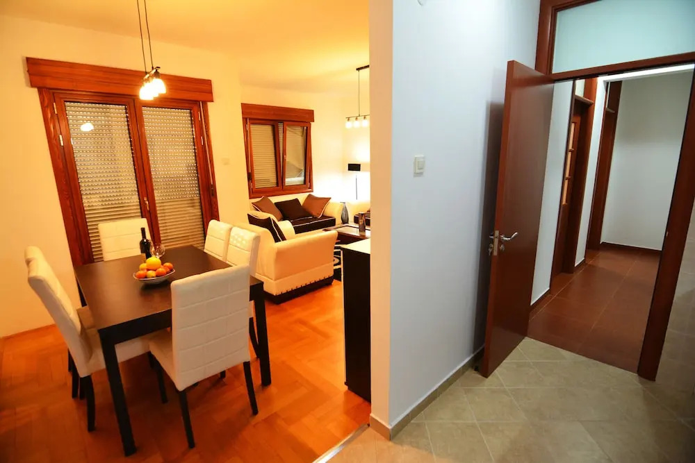 Hana Apartment