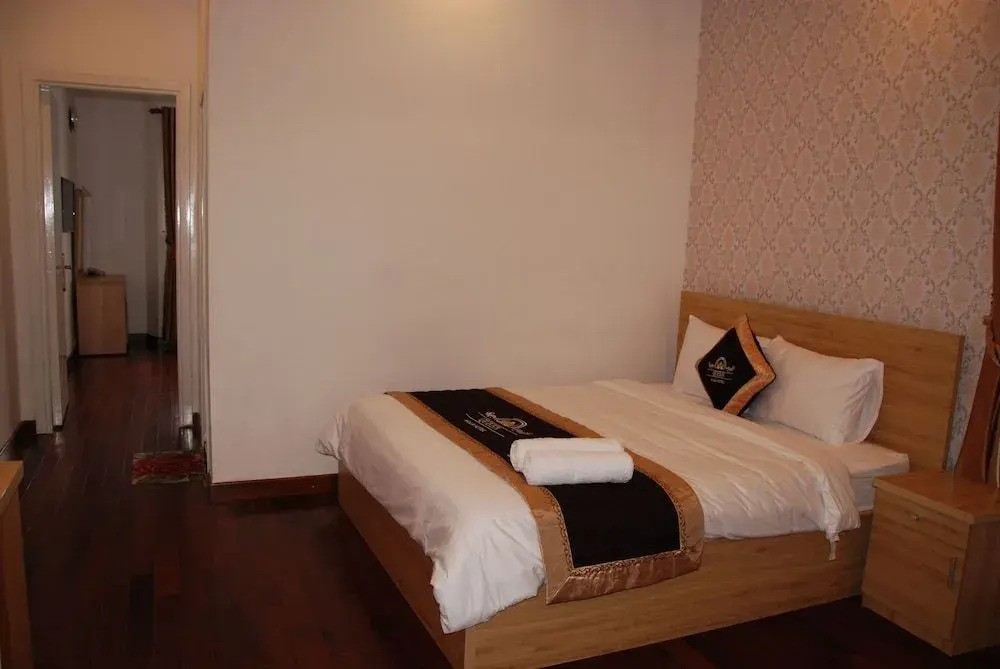 Queen Villa 2 Hotel