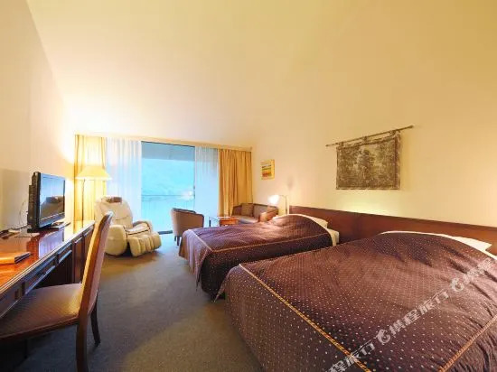 Daisen Lake Hotel