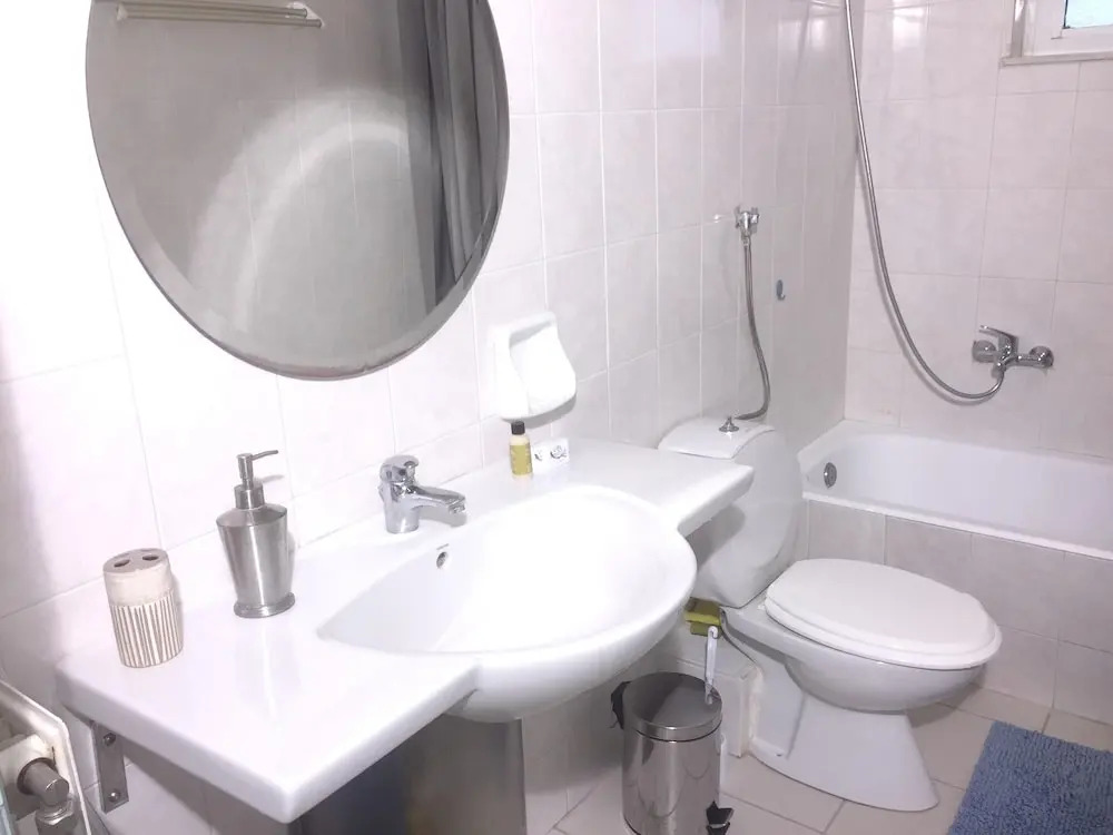 Apartment With one Bedroom in , With Wonderful sea View, Enclosed Garden and Wifi - 10 m From the Beach