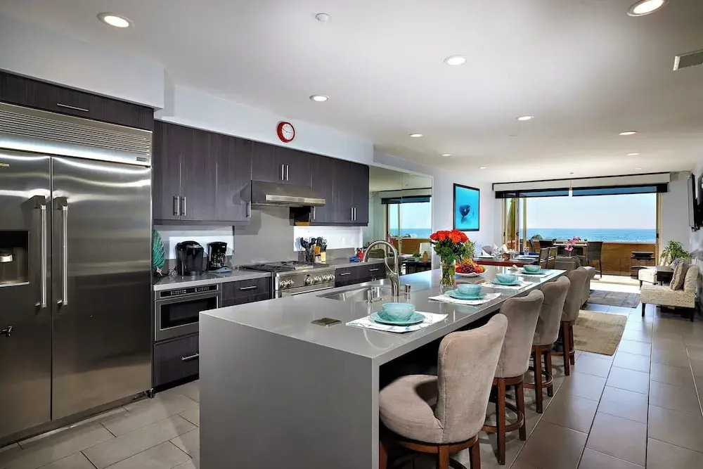 700-104 Water Front Condo w AC!