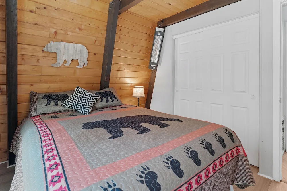 Big Bear Den