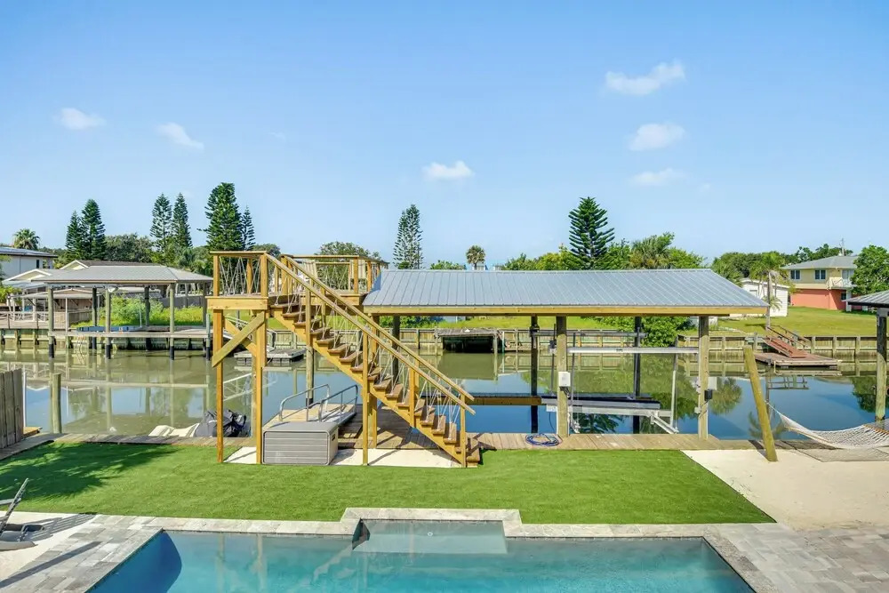 Outdoor Oasis w/ Boat Slip & Spa in St Augustine!