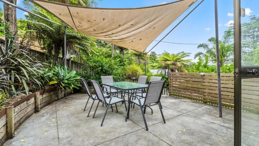 Snells Sanctuary - Snells Beach Holiday Home