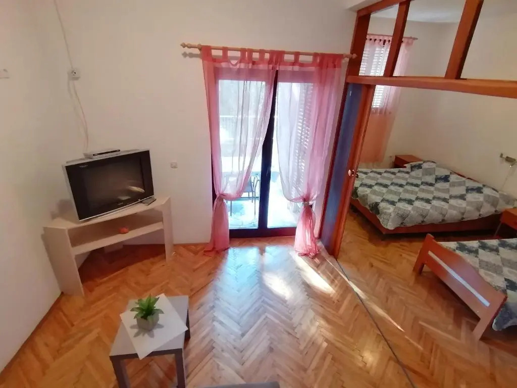 Apartments Glibić