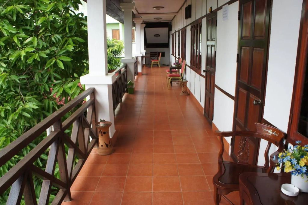 Suksavanh River Hotel