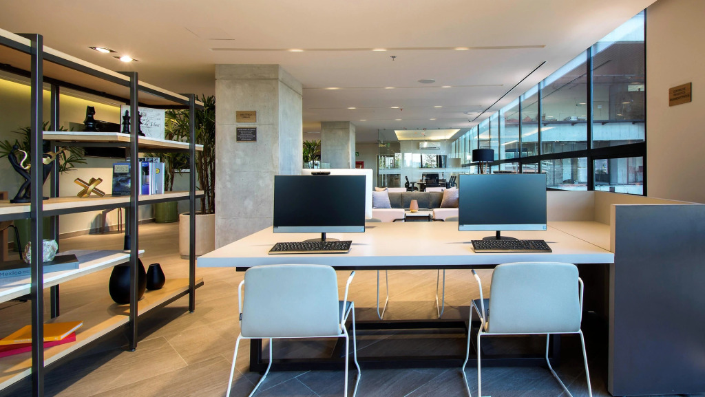 Staybridge Suites - Guadalajara Novena by IHG