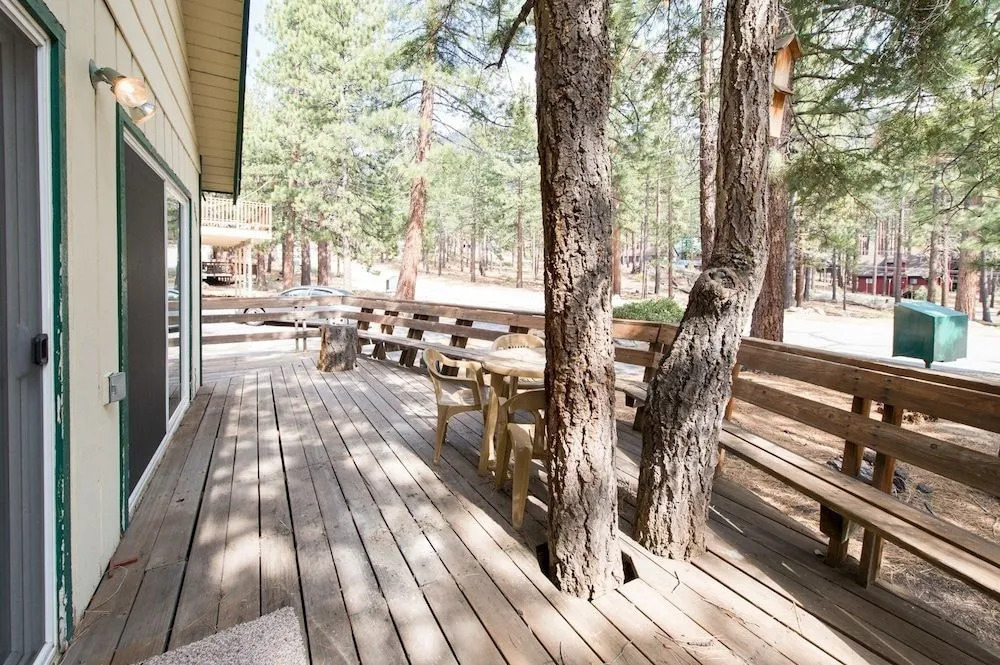 3BR Loft Chalet 3 Blocks to Heavenly by RedAwning