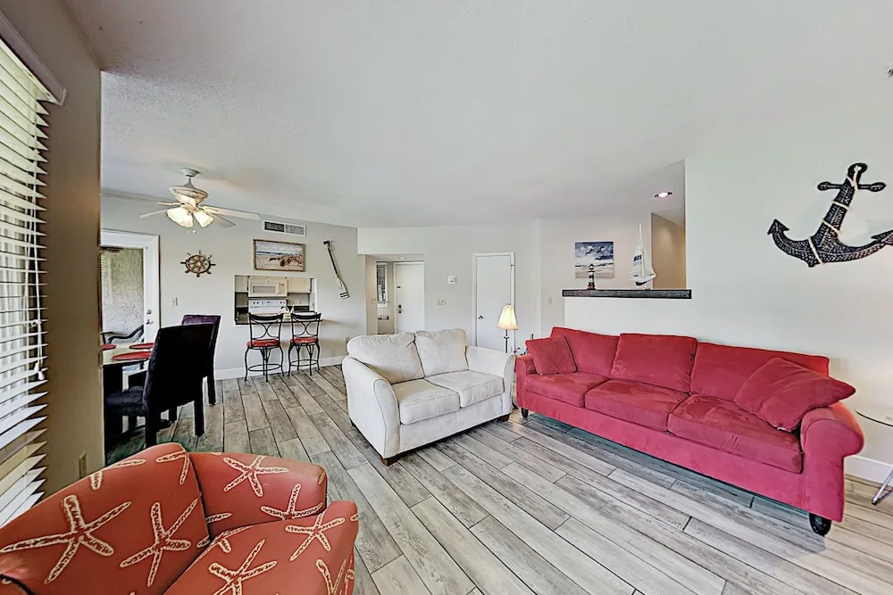 New Listing! Anchorage W/ Pool & Hot Tub 2 Bedroom Villa