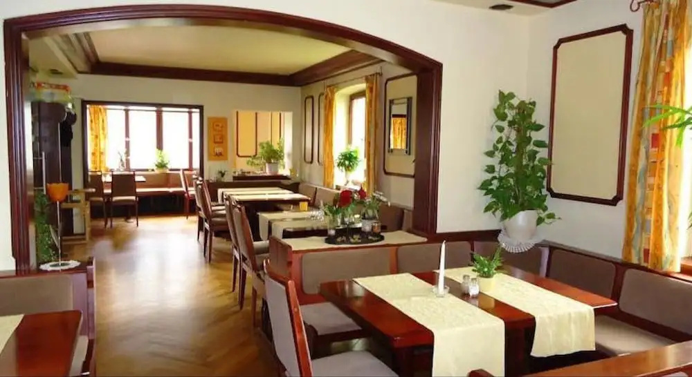 Hotel Koenigsaecker