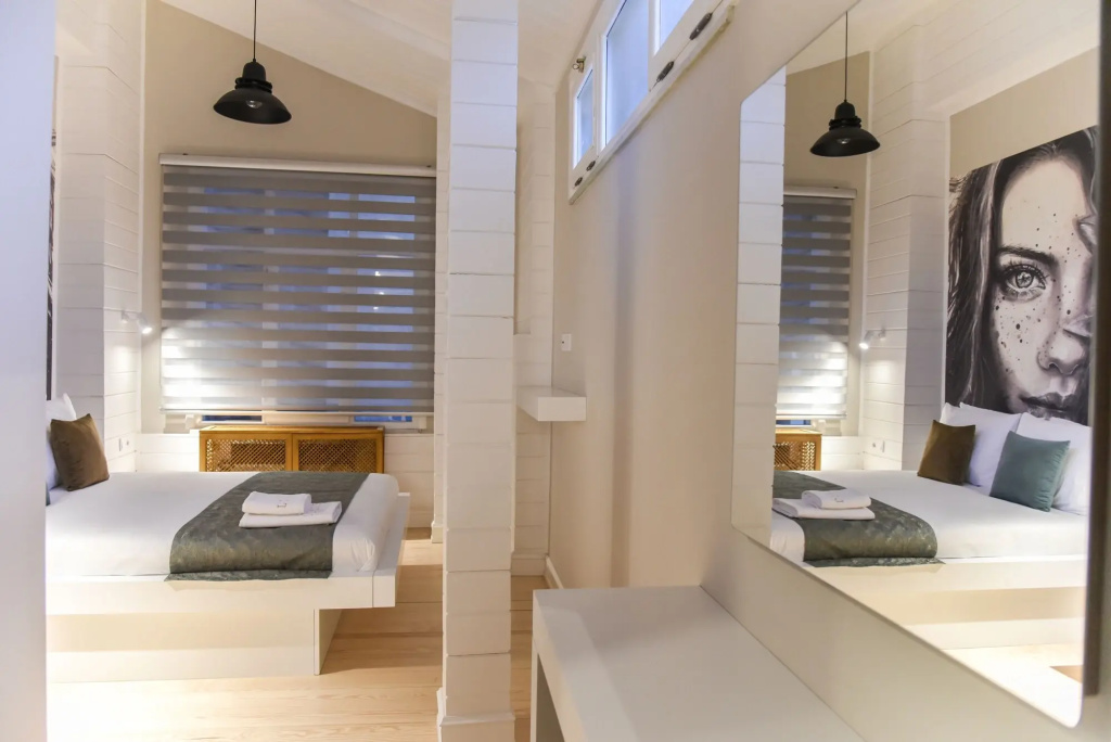 LUXIR HOTEL