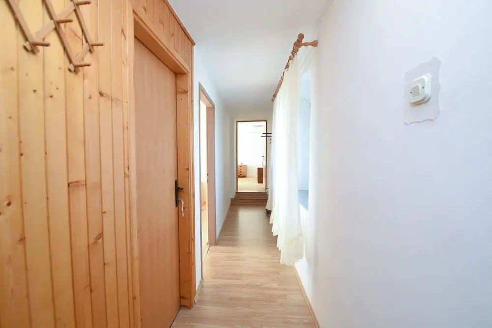 Apartment 1492