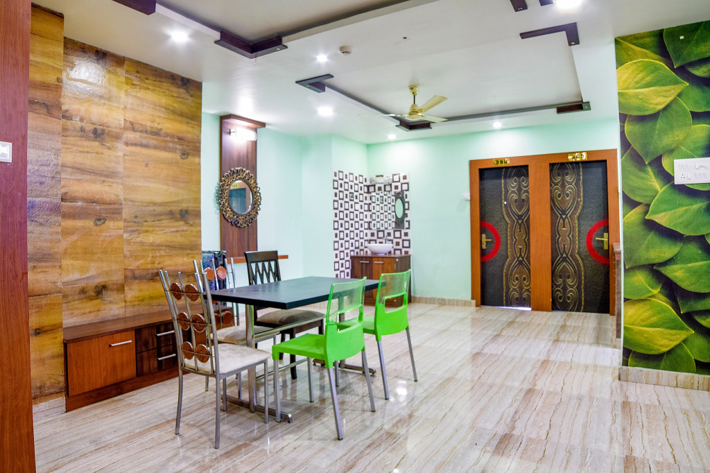FabHotel IR Luxaria