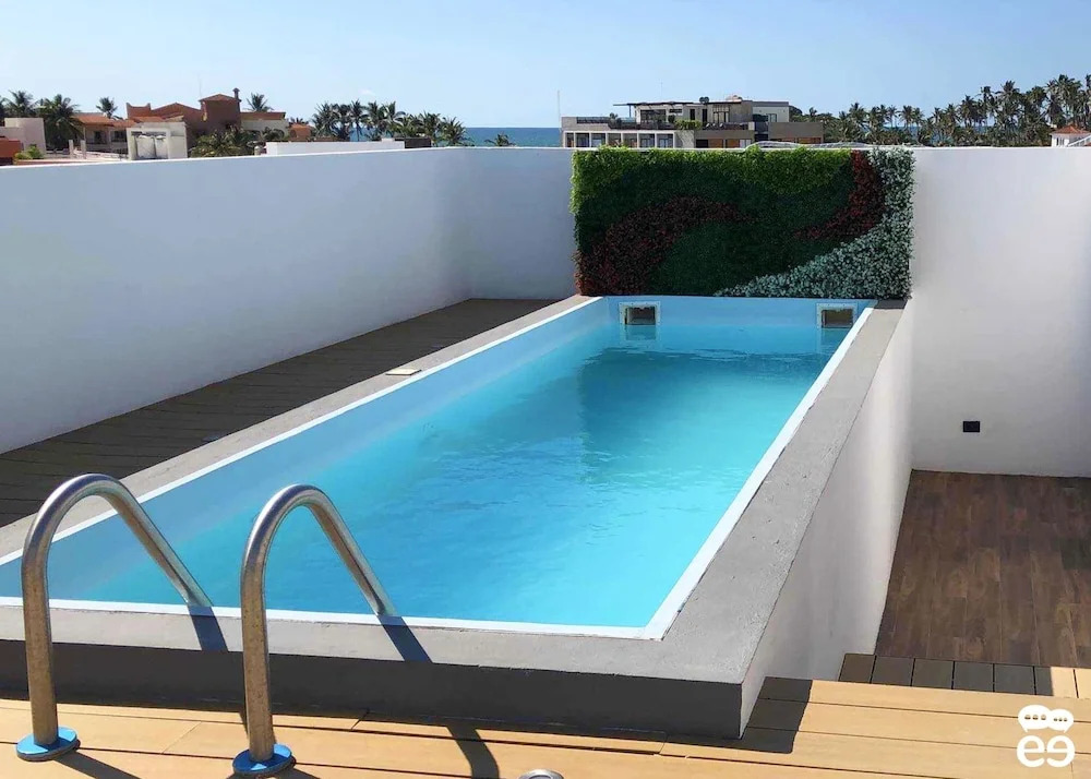 Departamento con terraza y alberca (L-8)